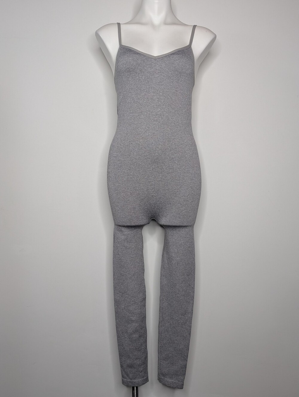 Hatch Grey Ribbed V Neck Spaghetti Strap Stretchy Maternity Jumpsuit M